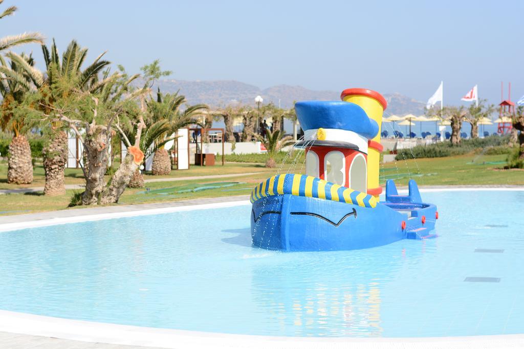 Santa Marina Beach Gazi المظهر الخارجي الصورة