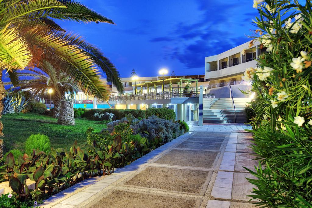 Santa Marina Beach Gazi المظهر الخارجي الصورة