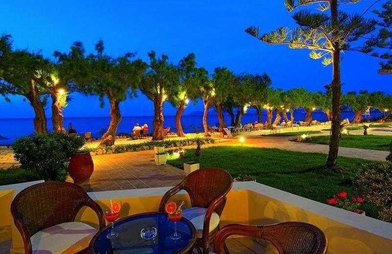 Santa Marina Beach Gazi المظهر الخارجي الصورة